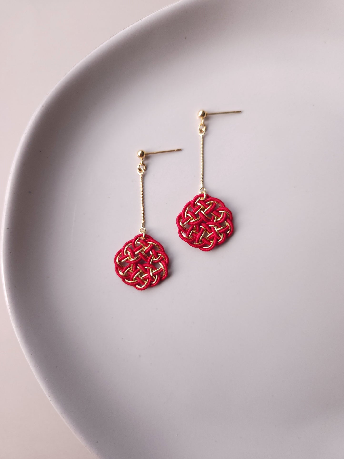 Kesa Drop - Deep Red