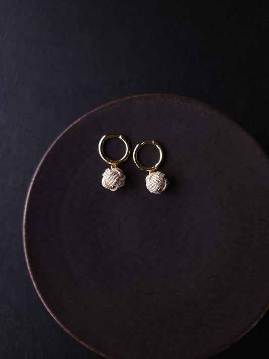 Huggie Drop - Pearl White