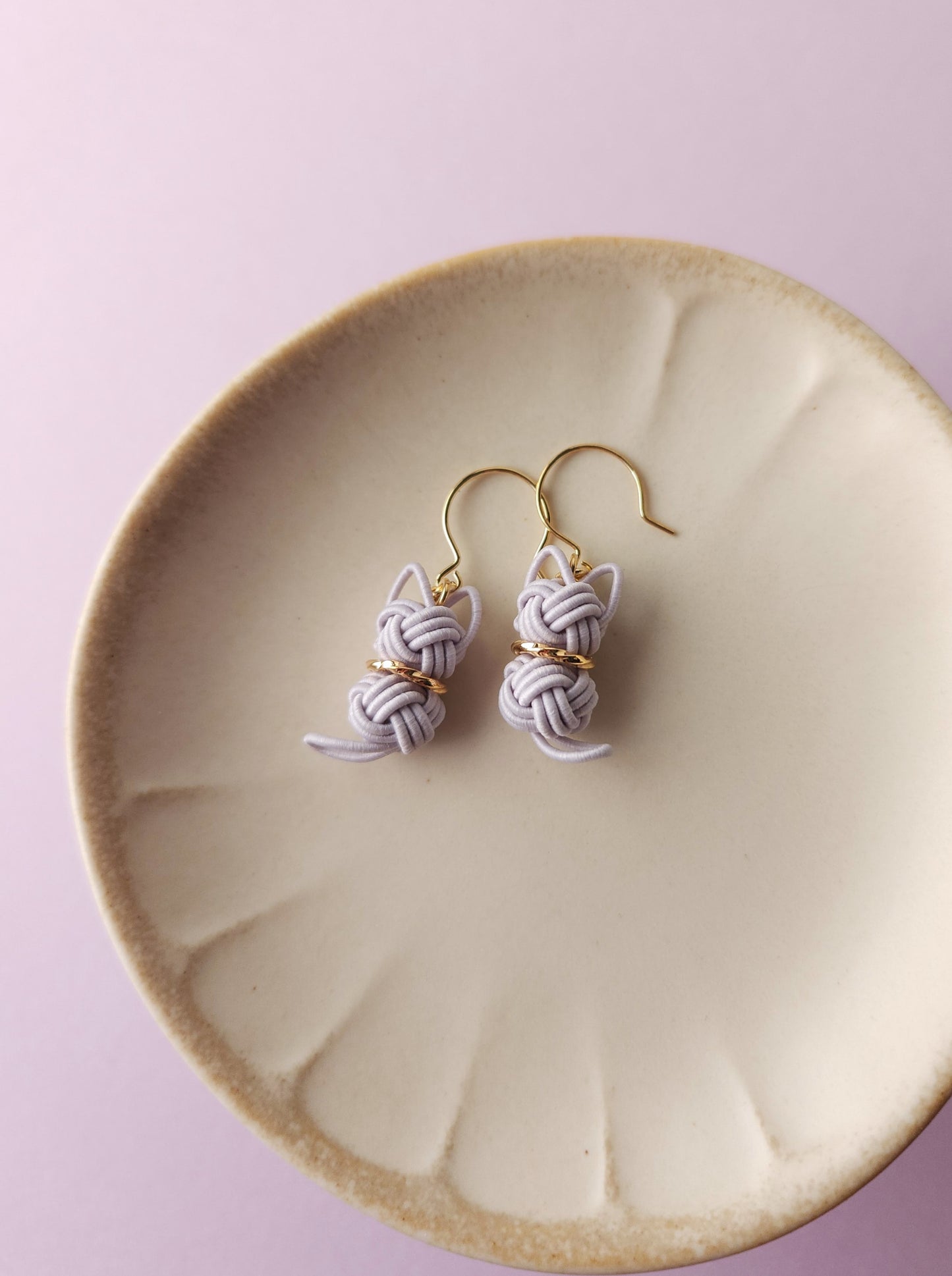 Cat Earrings - Lavender Gray