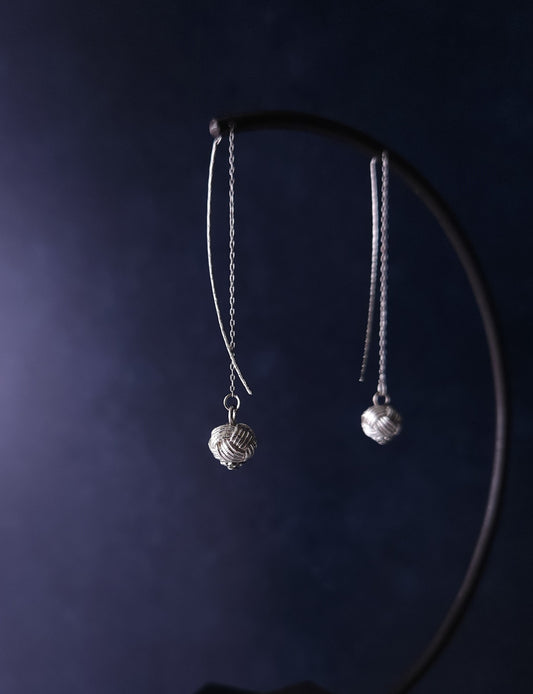 Threader - Metallic Silver