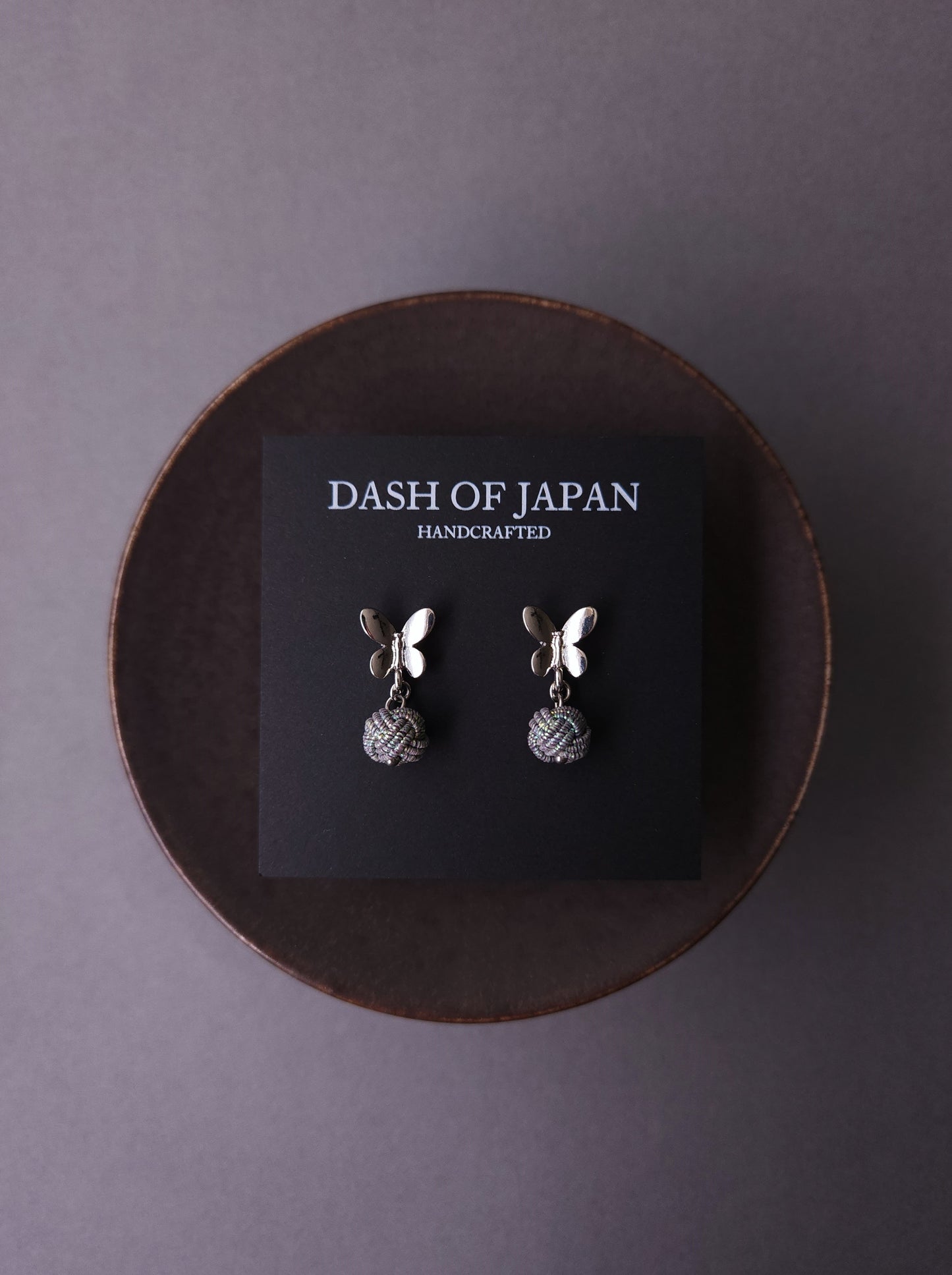 Butterfly - Iridescent Gray