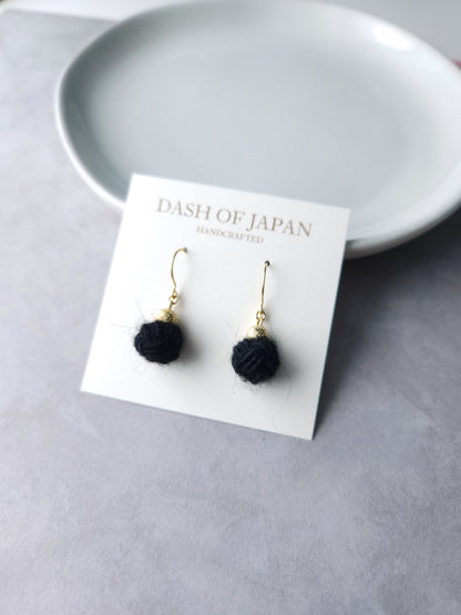 Pom Pom -Black
