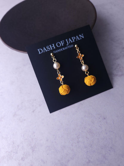 Asymmetry Flower - Olive Flower Yellow
