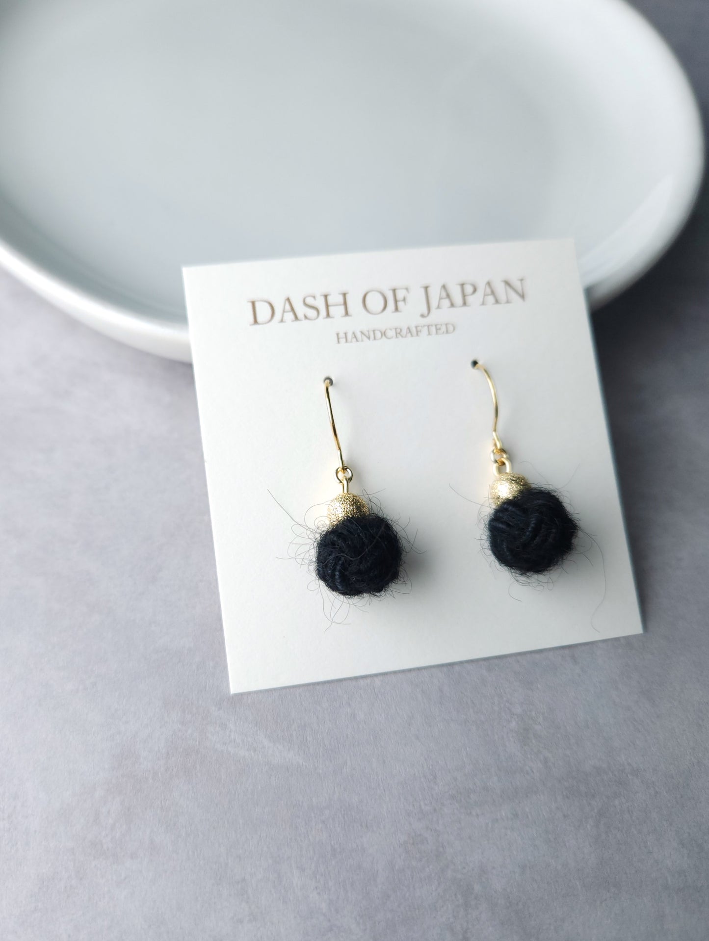 Pom Pom -Black