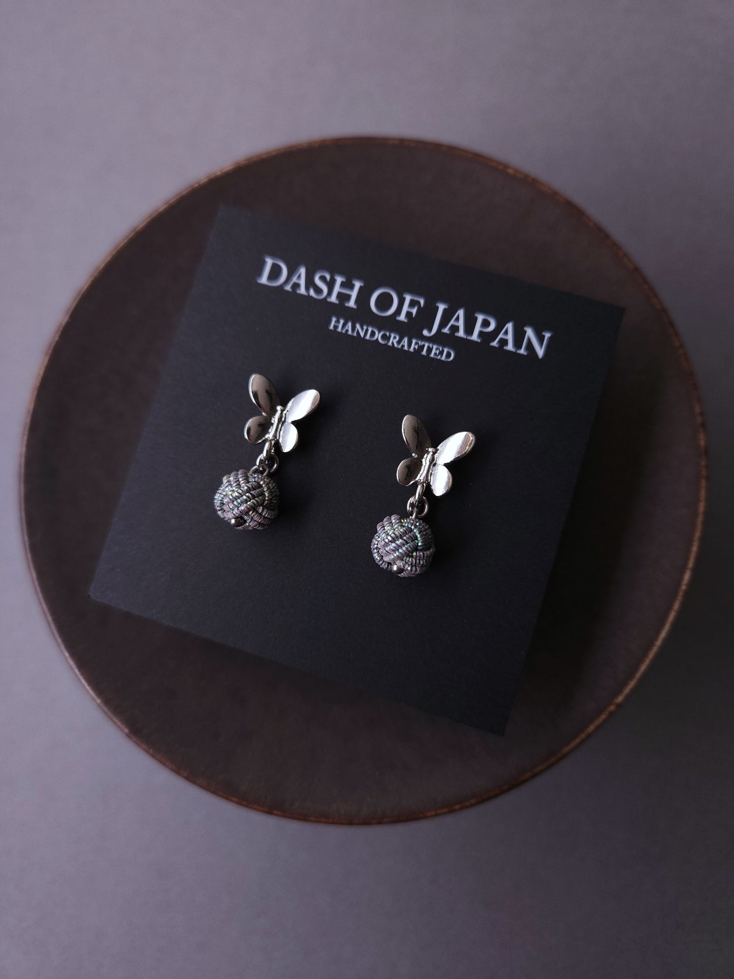 Butterfly - Iridescent Gray