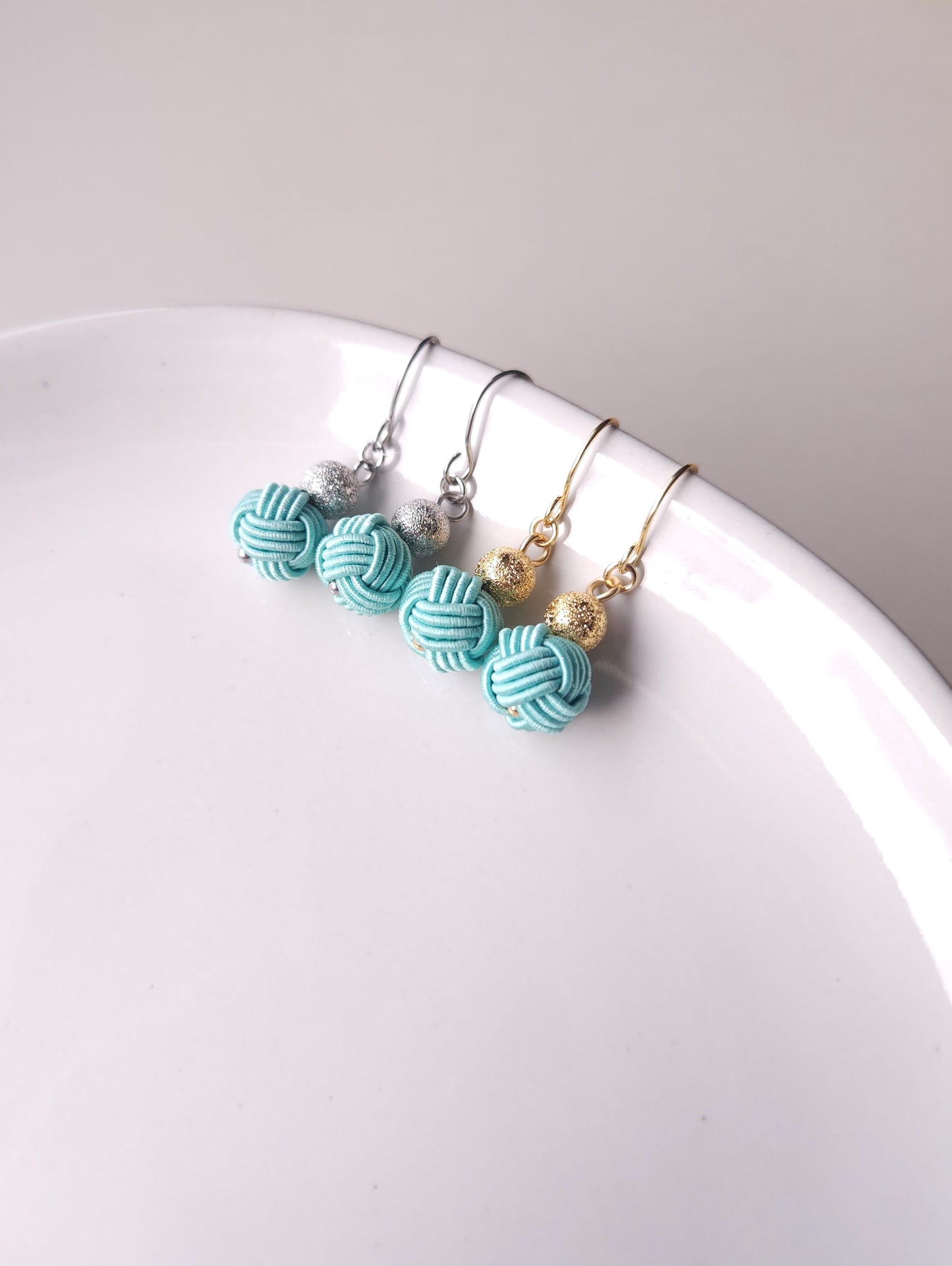 Daruma-Seafoam Green