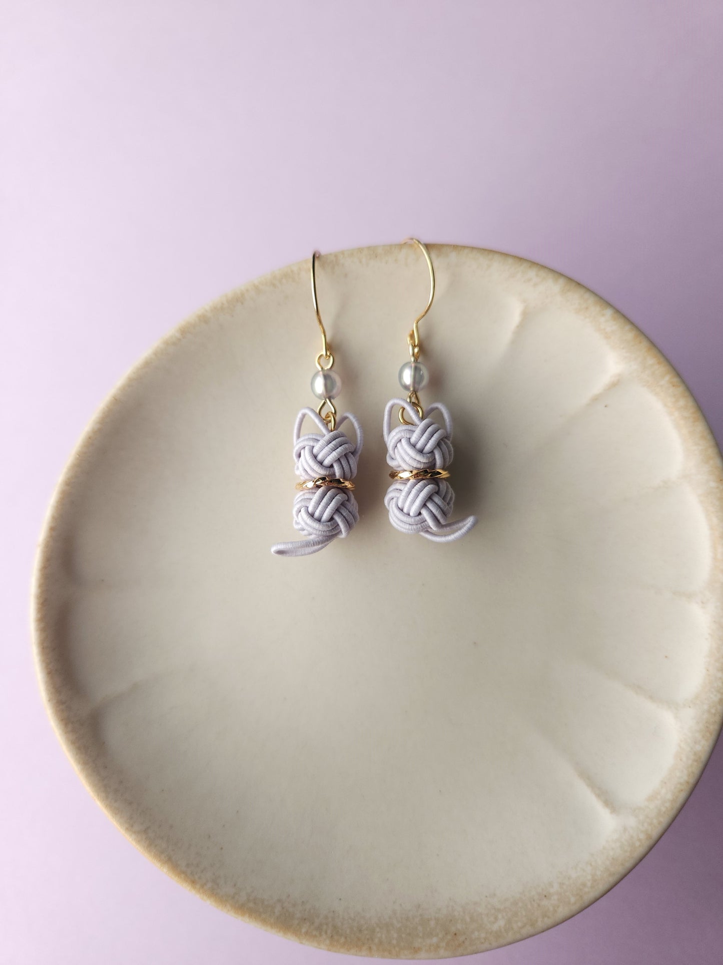 Cat Earrings - Lavender Gray