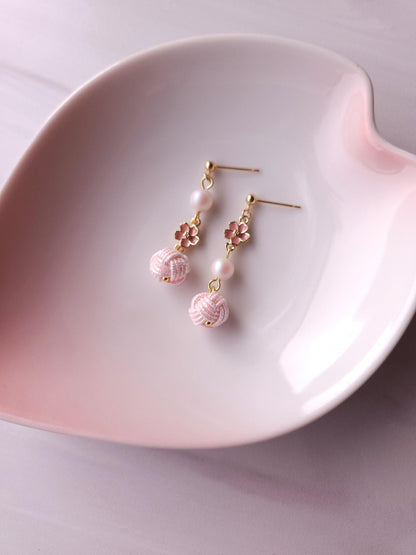 Asymmetry Flower - Pearlescent Pink