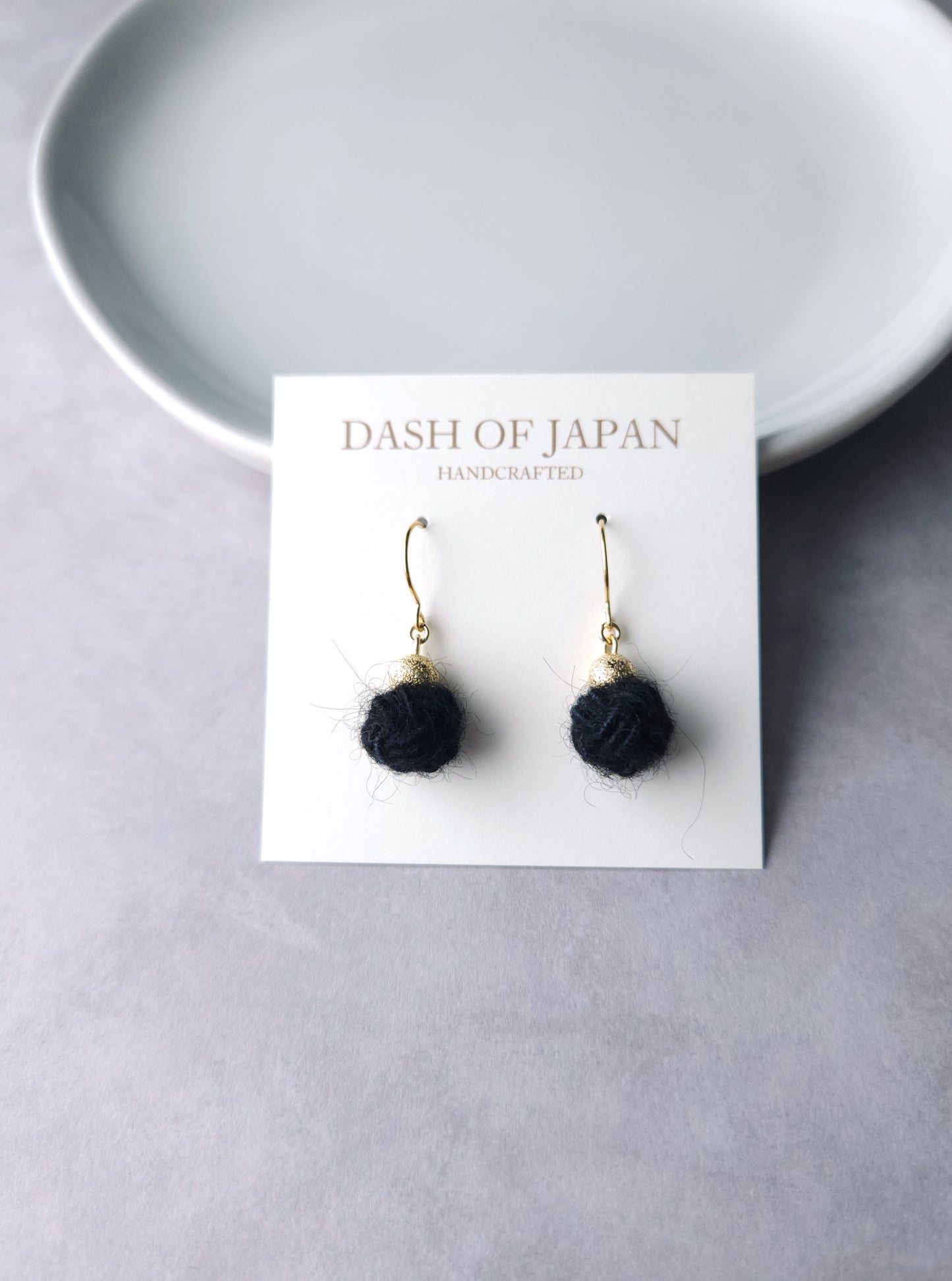Pom Pom -Black