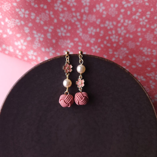 Asymmetry Flower - Dusty Rose