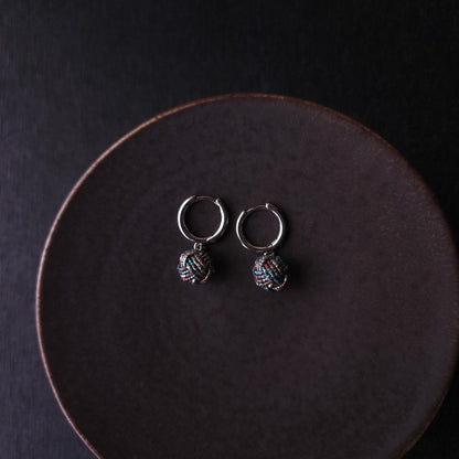 Huggie Drop-Chromatic Rainbow