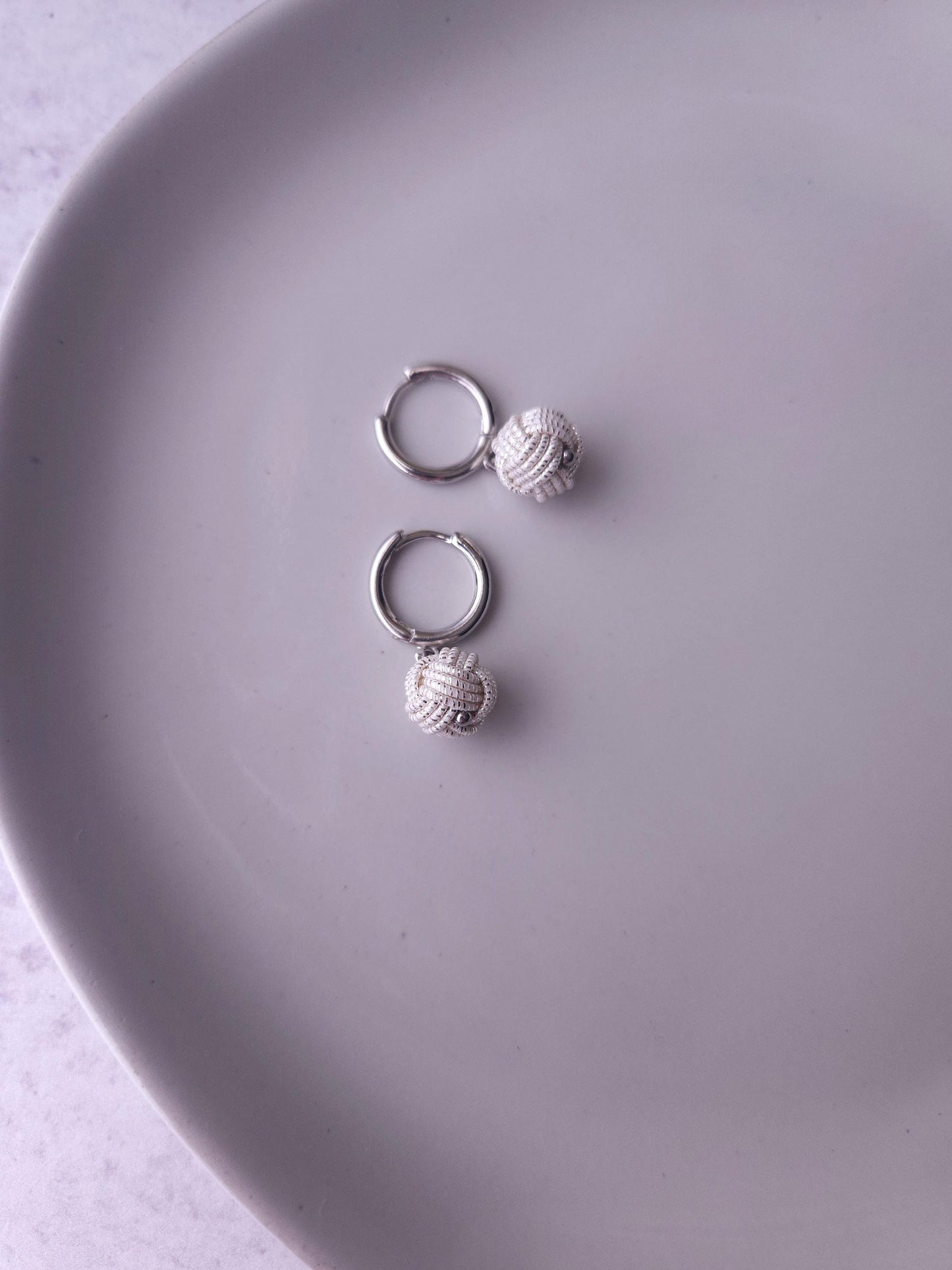Huggie Drop - Silver White