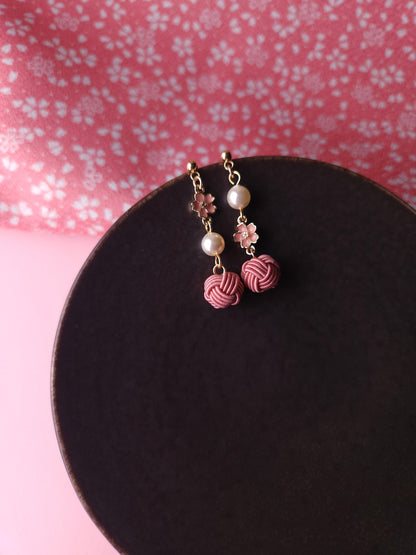 Asymmetry Flower - Dusty Rose