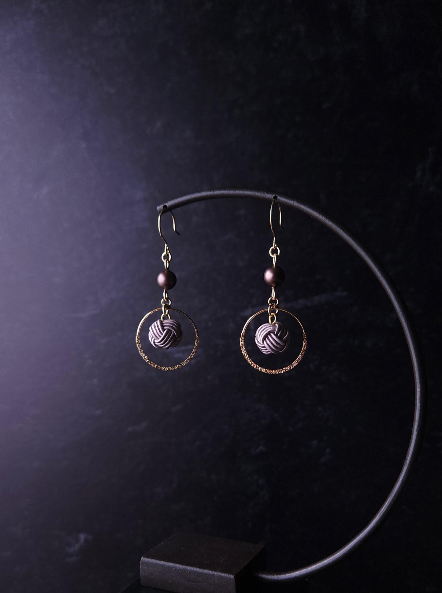 Hoop - Satin Taupe