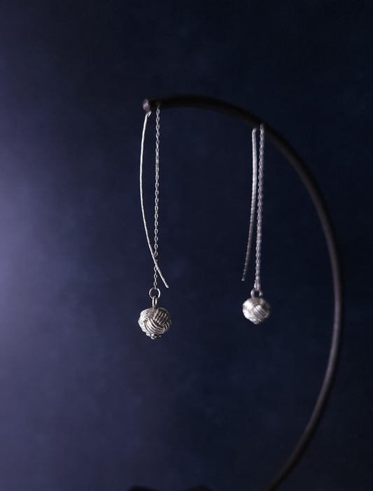 Threader - Metallic Silver